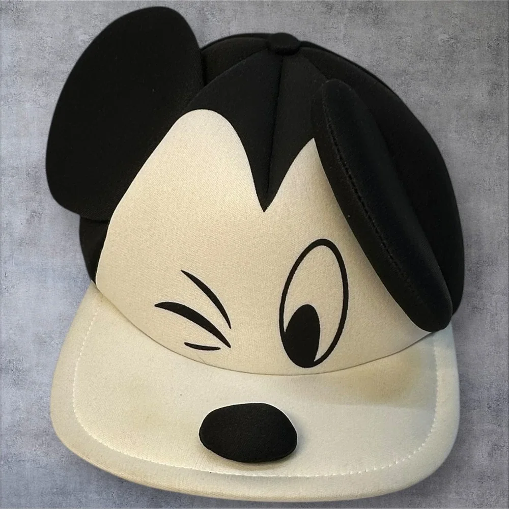 Disney Character Foam Hat Lot Mickey‎ Mouse Pluto Euro Disney One Size